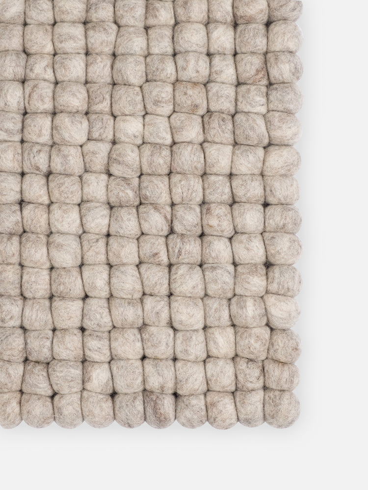 Béla - 176 x 176 cm